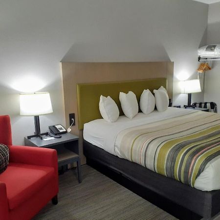 Country Inn & Suites By Radisson, Freeport, Il Bagian luar foto
