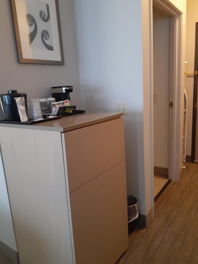 Country Inn & Suites By Radisson, Freeport, Il Bagian luar foto