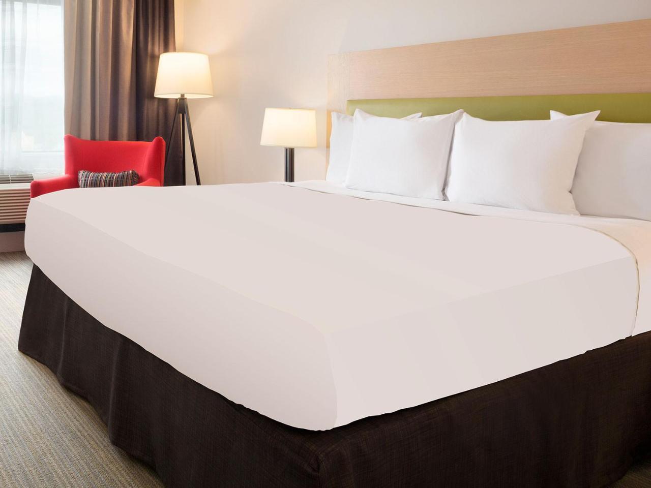 Country Inn & Suites By Radisson, Freeport, Il Bagian luar foto